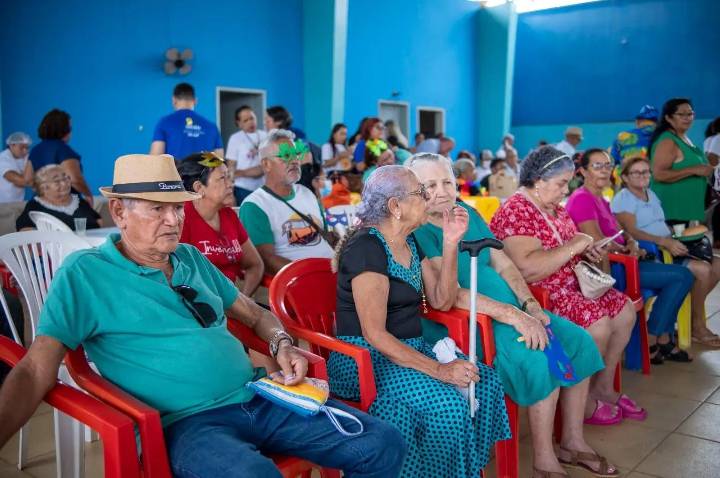 Abuso financeiro contra idosos pode ocorrer dentro da família