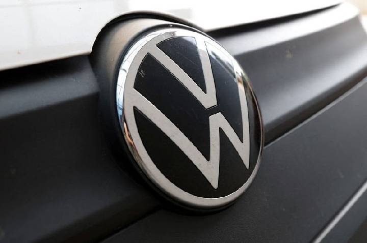 Ações da Volkswagen sobem após acordo supresa de reestruturação