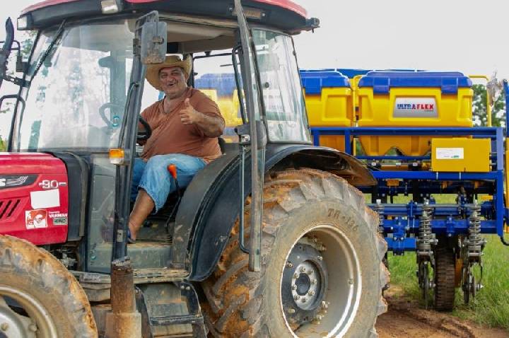 Alero no Agro: emenda garante plantadeira de alta tecnologia para produtores rurais de Ariquemes