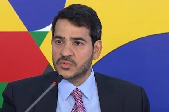 Aliados de Jorge Messias concentram esfoços em alcançar votos do Centrão