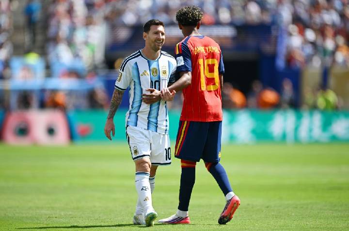 Alta posse e poucas chances: como foi primeiro tempo de Espanha x Argentina