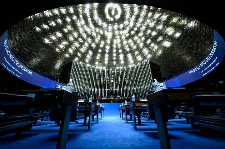 Análise: Governo culpará Senado em caso de derrota na 6×1