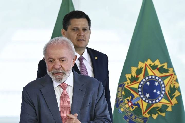 Análise WW: Lula e Alcolumbre se reaproximam pensando em reeleições