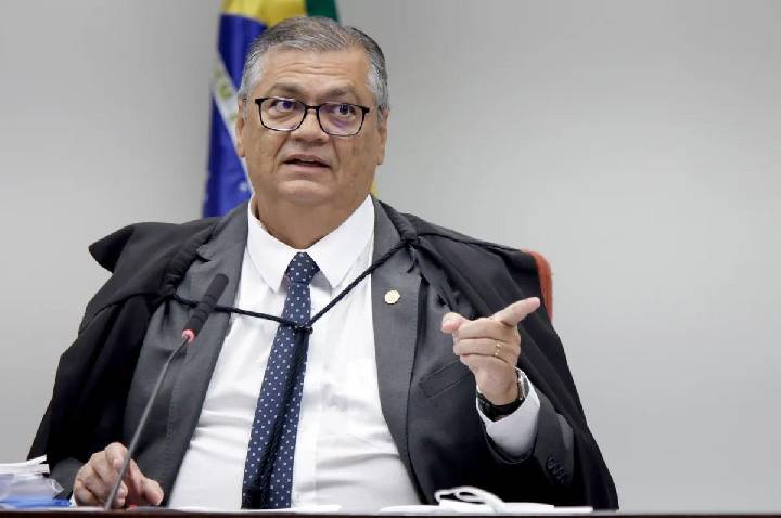 Andrei Rodrigues é reintegrado à chefia da PF por decisão de Flávio Dino