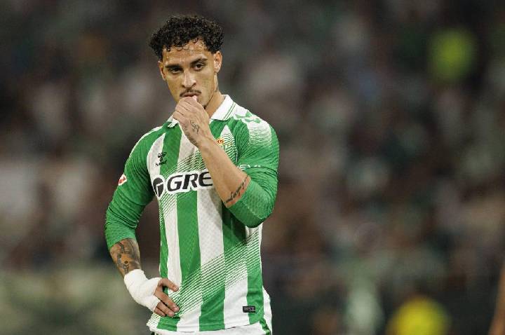 Antony revela: ‘Usava remédios para jogar e no dia seguinte não conseguia andar’