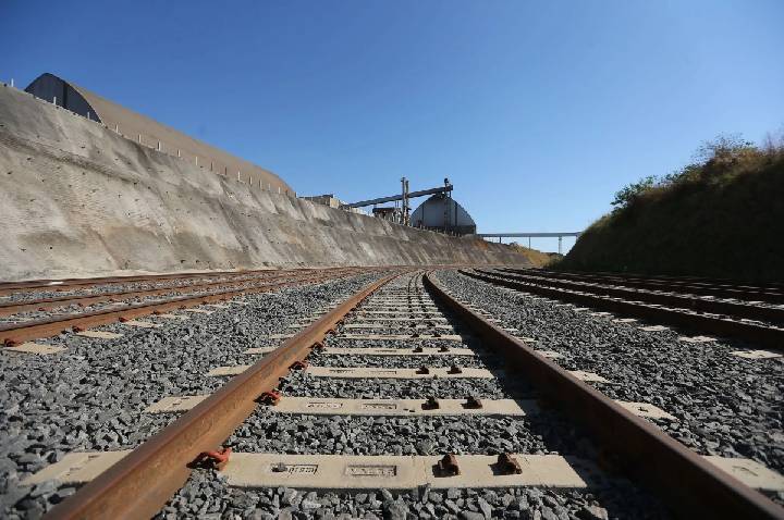 ANTT aprova primeira norma para consolidar regras de outorgas ferroviárias