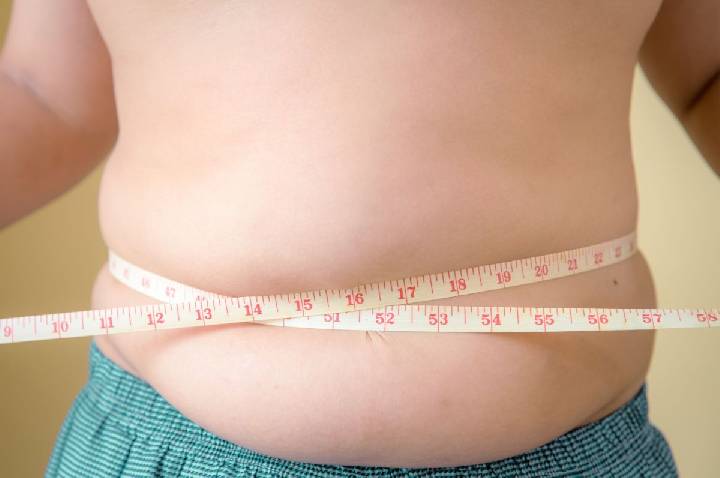 Após 12 anos, risco de obesidade sobe; especialistas explicam a Dr. Kalil