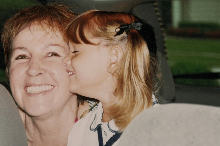 Após homenagem em desfile, Sasha Meneghel lembra da avó, mãe de Xuxa