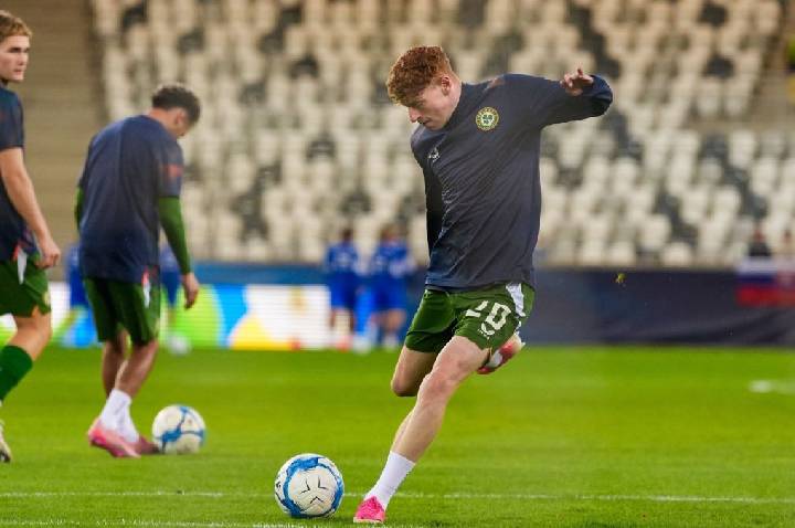 Após protestos e desconforto, Irlanda decide jogar contra Israel