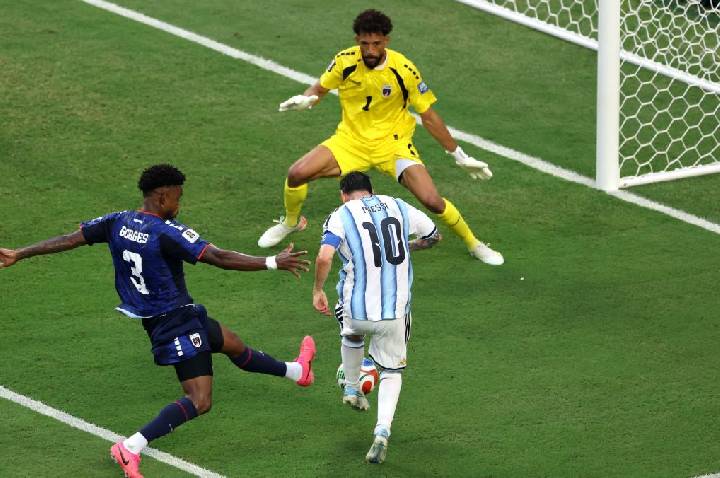Após susto, Argentina tenta evitar novo sofrimento contra time africano
