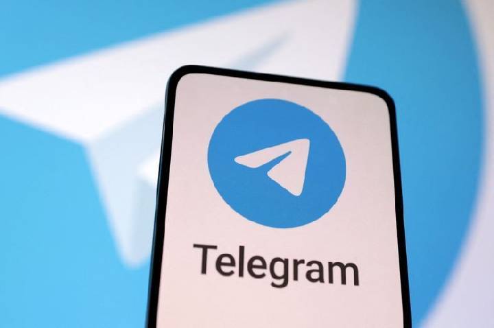 Apple remove Telegram da App Store por conteúdo de abuso infantil