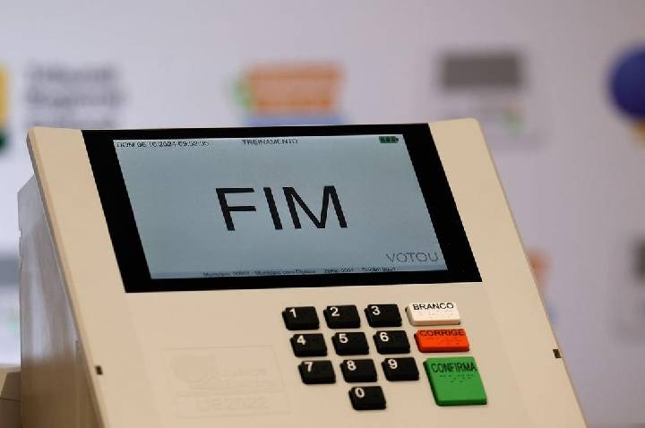 Auditoria do TRE-RJ definirá urnas para fiscalização