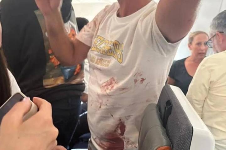 Avião com piloto esfaqueado teve queda abrupta de mais de 4,3 mil metros
