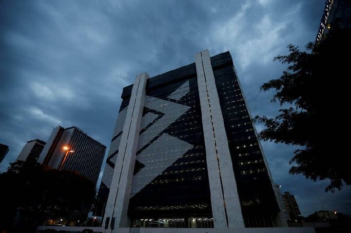 BB renegocia R$ 3 milhões em dívidas em 1º dia de Novo Desenrola Brasil
