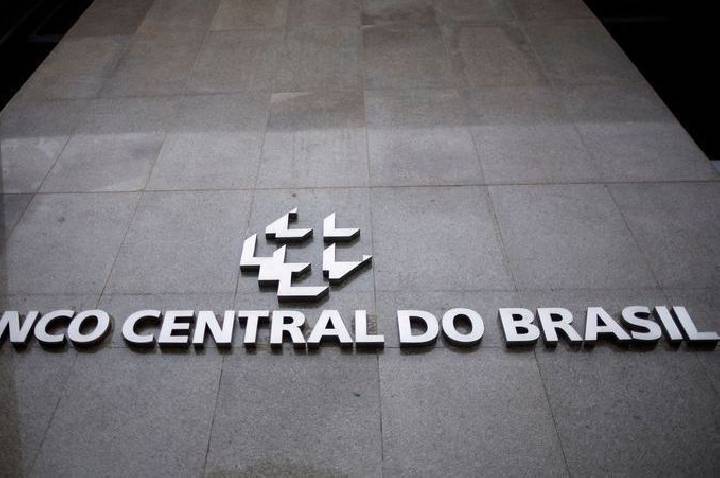 BC anuncia leilões de linha de no valor de até US$ 1 bi nesta segunda (17)