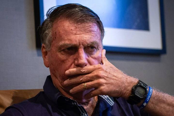 Bolsonaro pede anulação da condenação e cita falas de Moraes no Caso Master