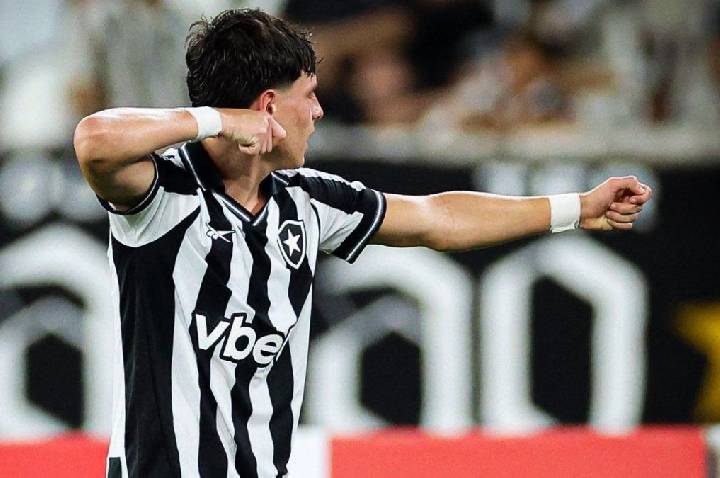 Botafogo atropela Independiente Petrolero e lidera grupo na Sul-Americana