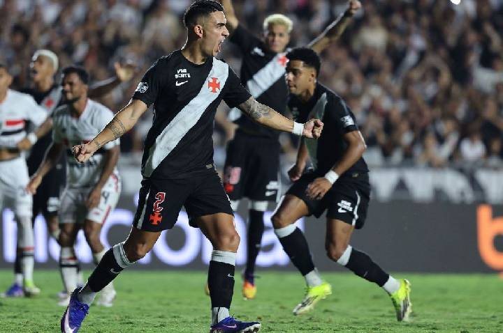 Brasileirão: Vasco vira sobre o São Paulo no fim e encerra jejum