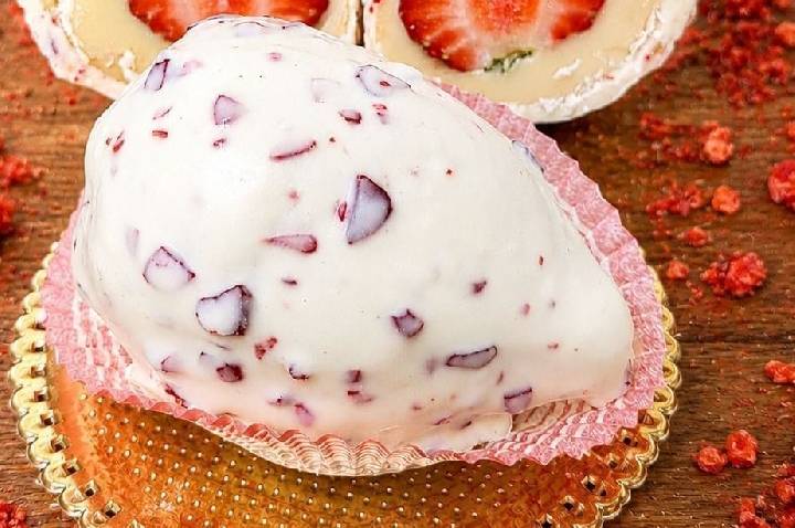 Buscas por morango cravejado cresceram e dobram faturamento de docerias