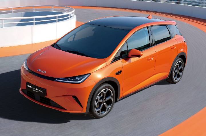 BYD vai lançar Dolphin Hybrid com mais de 1000 km de autonomia