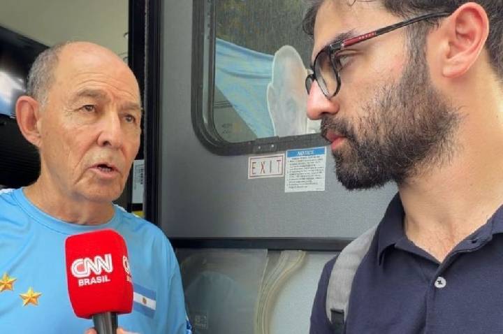Campeão do mundo com a Argentina elogia Brasil de 70: “Dos melhores que vi”