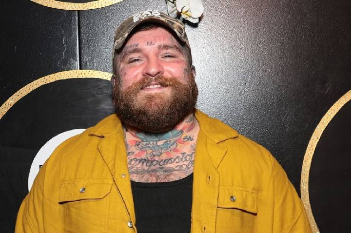 Cantor de “Lose Control” revela perrengue ao se ouvir no rádio pela 1ª vez