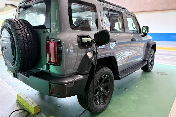 Carros eletrificados chegam à marca de 1 milhão de unidades no Brasil
