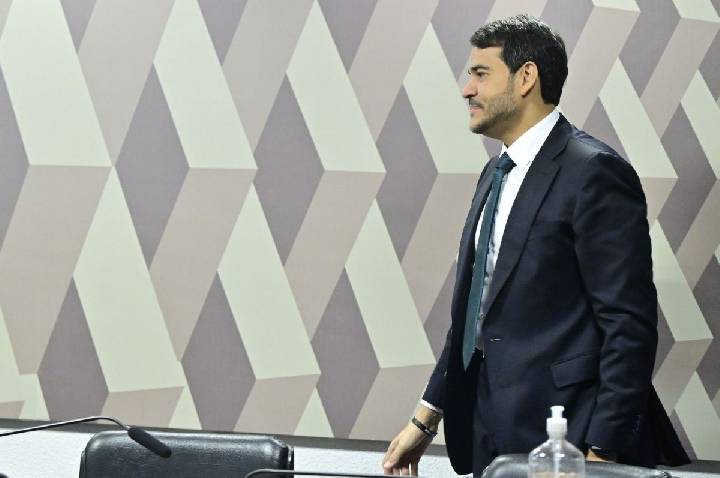 CCJ aprova Jorge Messias para o STF; indicação segue para o plenário