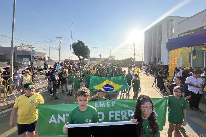 Celebrações da Semana da Pátria começam em Porto Velho com estudantes