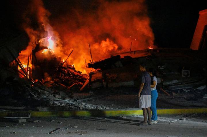 “Cenas de desastre”, diz brasileiro sobrevivente de terremoto na Venezuela