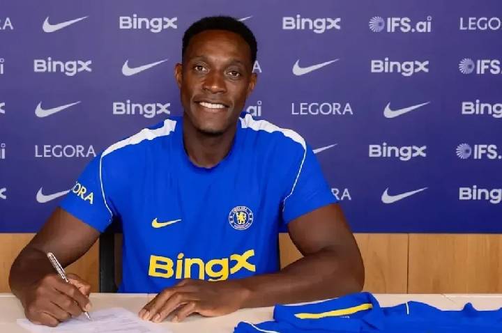 Chelsea anuncia veterano Danny Welbeck, ex-Manchester United