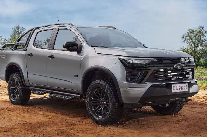 Chevrolet revela S10 Trail Boss e Trailblazer Midnight com foco off-road