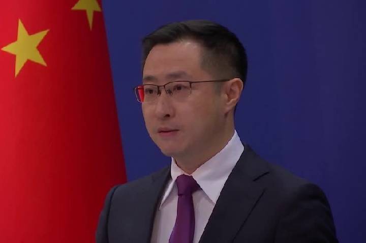 China critica EUA por acusações contra Raúl Castro e diz que apoia Cuba