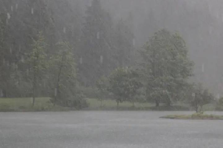 Chuva forte volta ao Sul e ar seco domina o interior no fim de semana