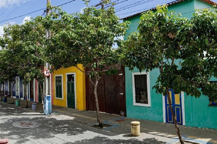 Chuvas e céu nublado: veja previsão do tempo para semana em Fortaleza
