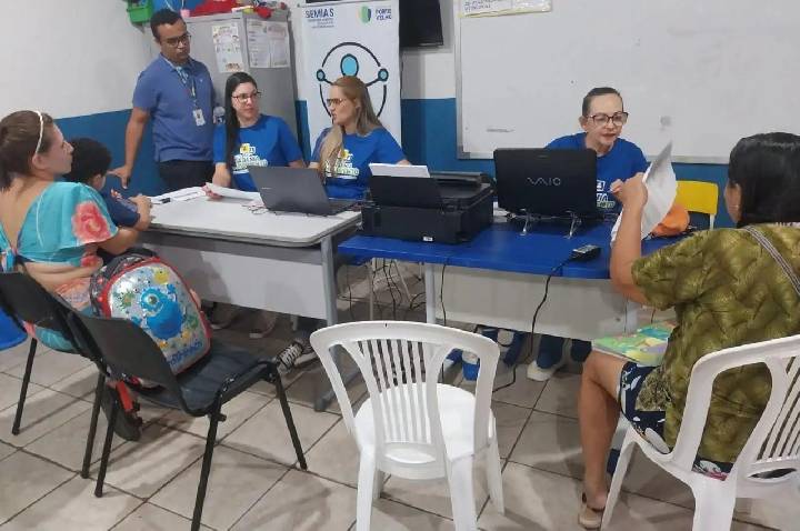 Cidadania em Movimento leva atendimento à população e registra 150 serviços na Zona Sul de Porto Velho