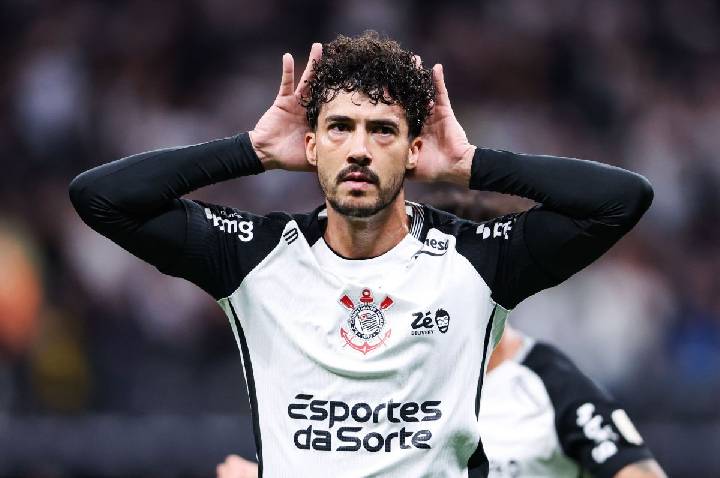 “Clube não está organizado”: dispara Gustavo Henrique após derrota
