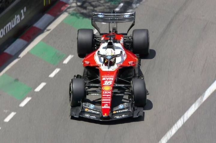 Com Leclerc, Ferrari dita ritmo no primeiro treino livre no GP de Mônaco