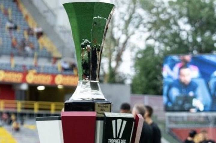Com um a menos, Lens vence PSG e conquista o título da Supercopa da França