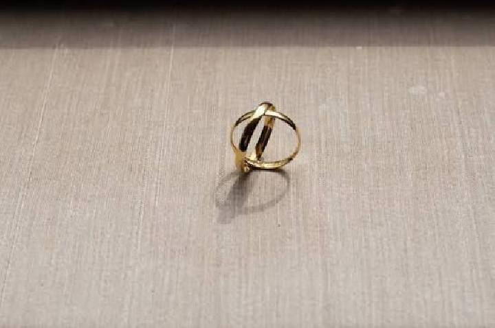 Comissão da Câmara aprova projeto que anula casamento de menores de 16 anos