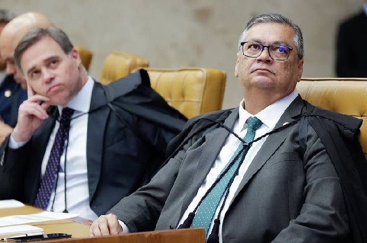 Como Dino e Mendonça dividem as investigações sobre o filme “Dark Horse”