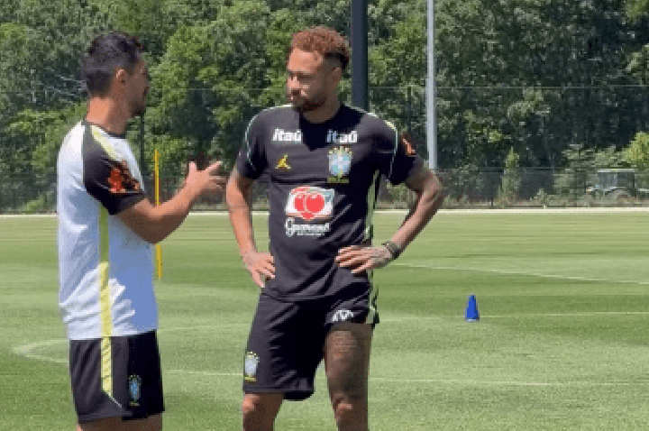 Convocação, lesão e exames: Neymar completa um mês longe dos gramados
