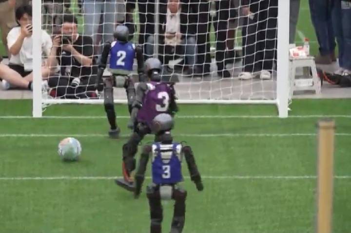 Copa do Mundo 2026 de robôs tem bola rolando; veja os lances