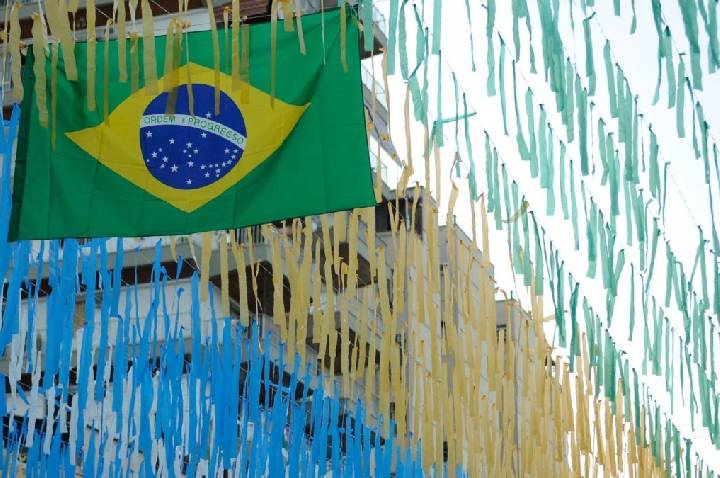 Copa do Mundo 2026: veja o que é proibido ao decorar e pintar as ruas