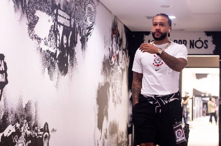 Corinthians: Memphis lidera assistências em mata-mata desde chegada ao país