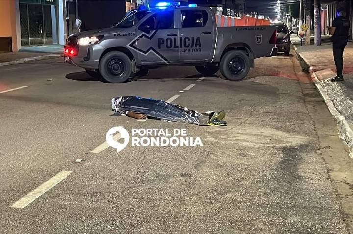 Corpo de homem é descoberto na Avenida Carlos Gomes