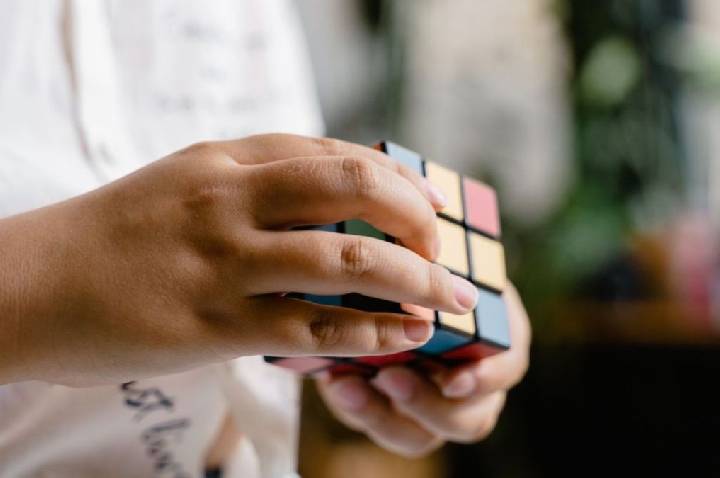Criança com QI de 132: especialistas alertam para cuidados com superdotados