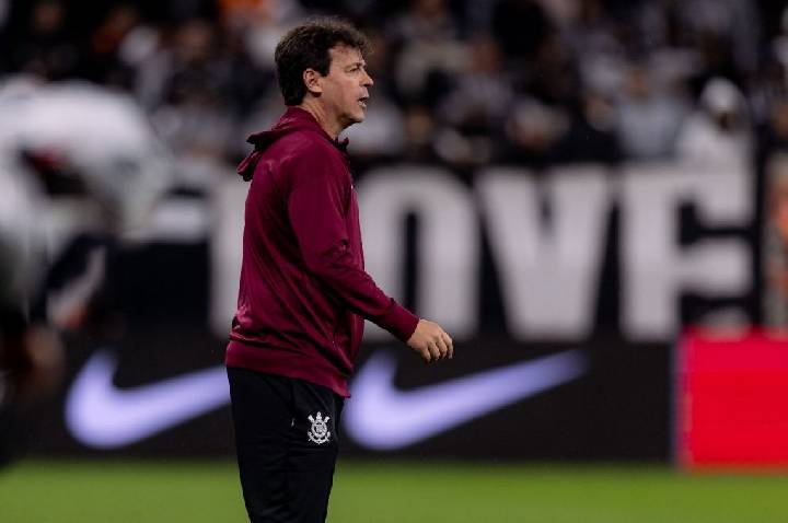 Crise no Corinthians: time vive falência moral e institucional?