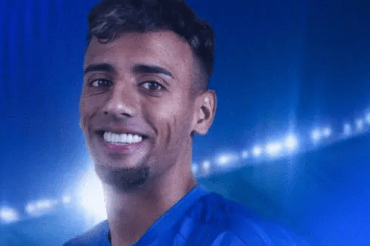 Cruzeiro anuncia a contratação de Lucho Rodríguez, atacante do Uruguai