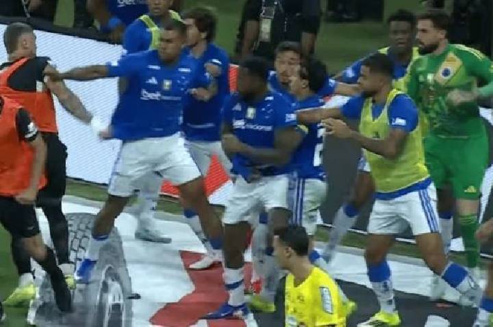 Cruzeiro e Atlético-MG duelam em primeiro clássico após pancadaria